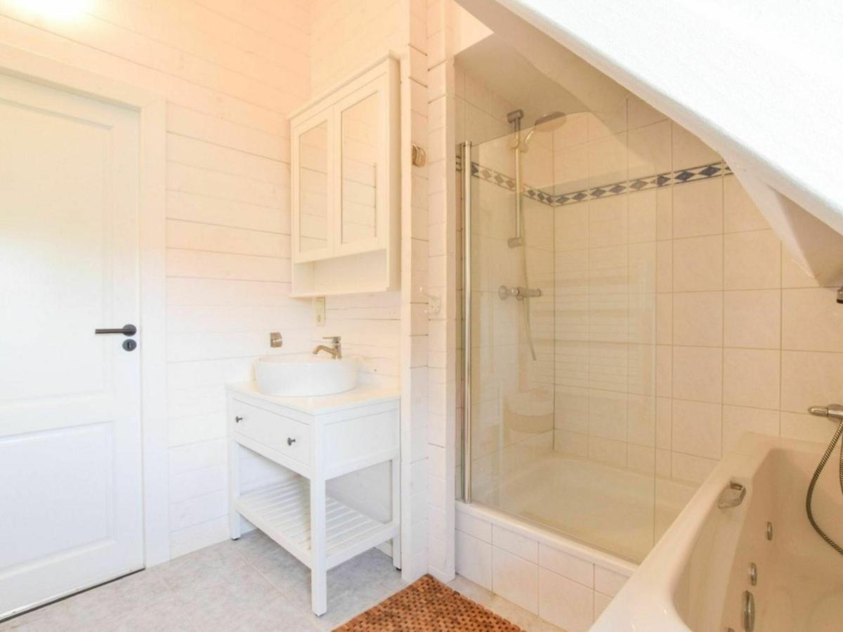 Cozy House With Sauna In With Forest Oostkapelle